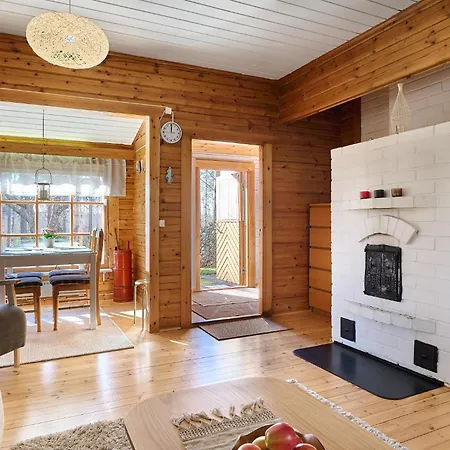 Chalet Kukkula - Ac, Fireplace & Wood-fired Sauna