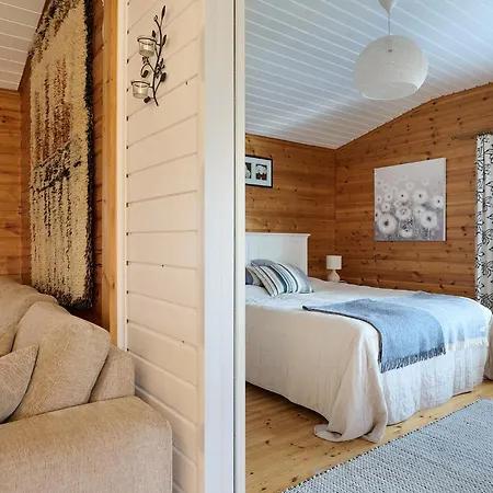 Chalet Kukkula - Ac, Fireplace & Wood-fired Sauna